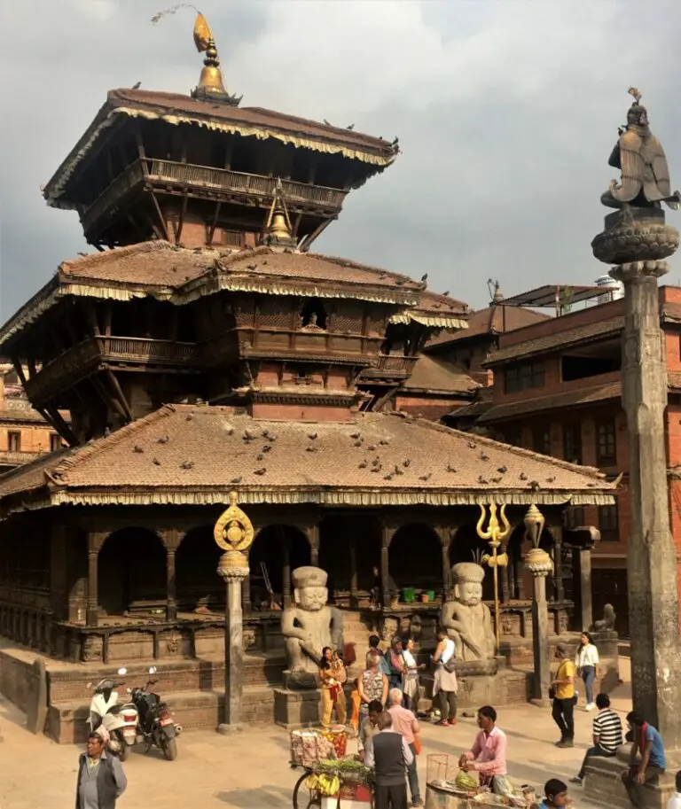 Wielodachowa pagoda w Bhaktapurze