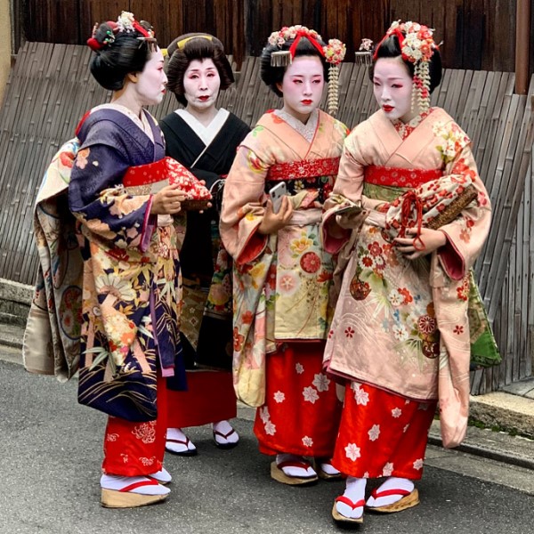 Geishas in Kyoto