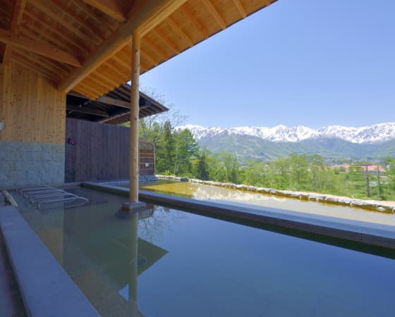 Hakuba Highland Hotel onsen