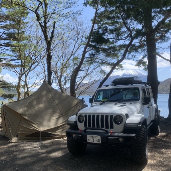 Camping under Mount Fuji