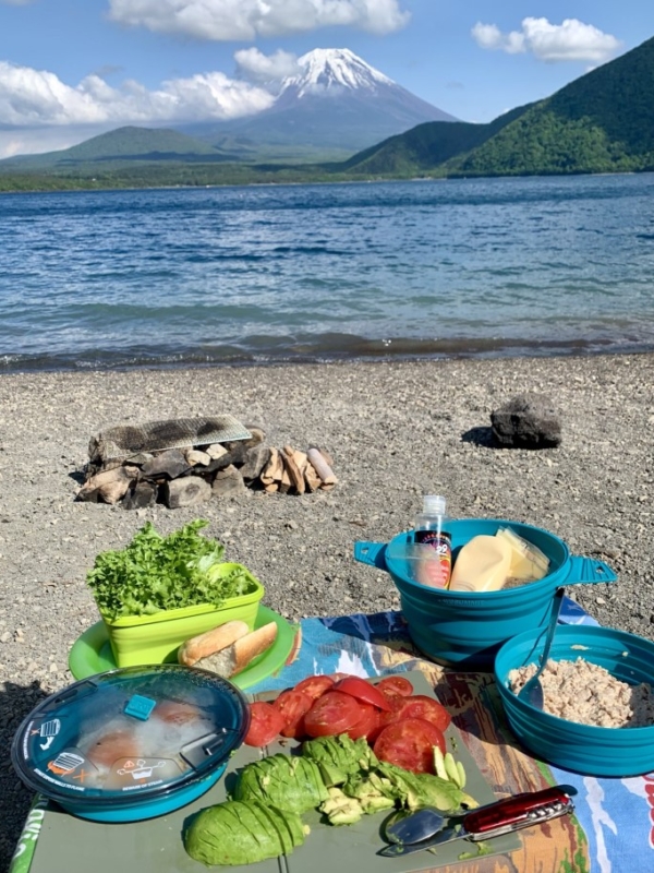 Camping under Mount Fuji- lunch time