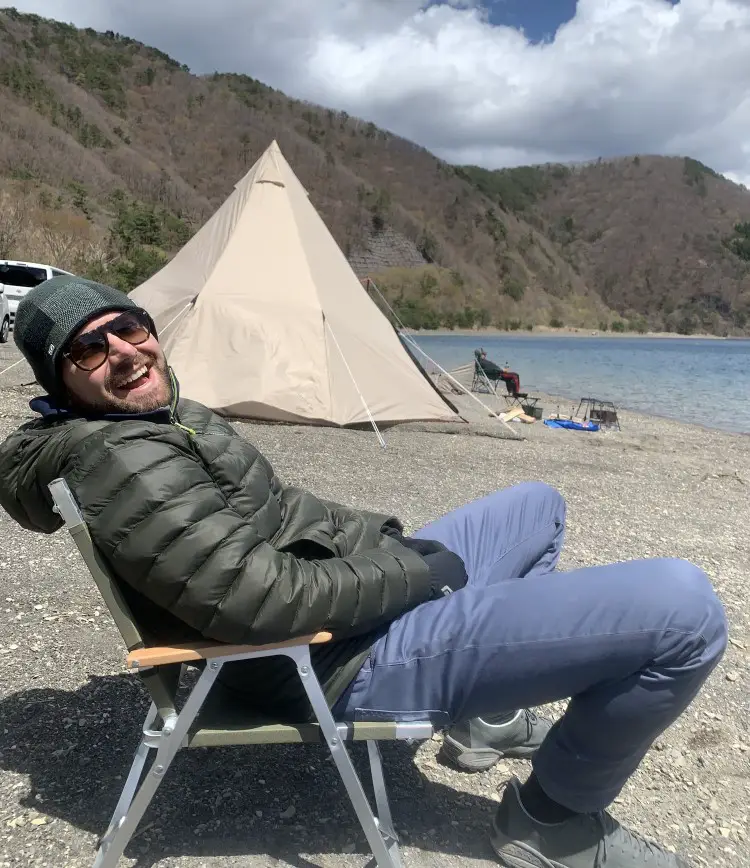 Mt Fuji Camping Lake Motosu relax