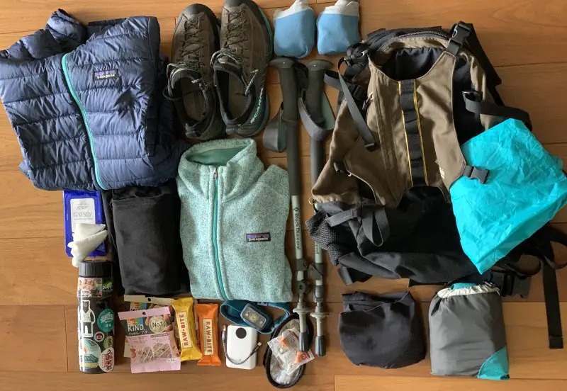 How to climb Mount Fuji - packing list