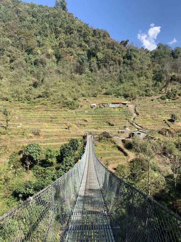 chomrong bridge