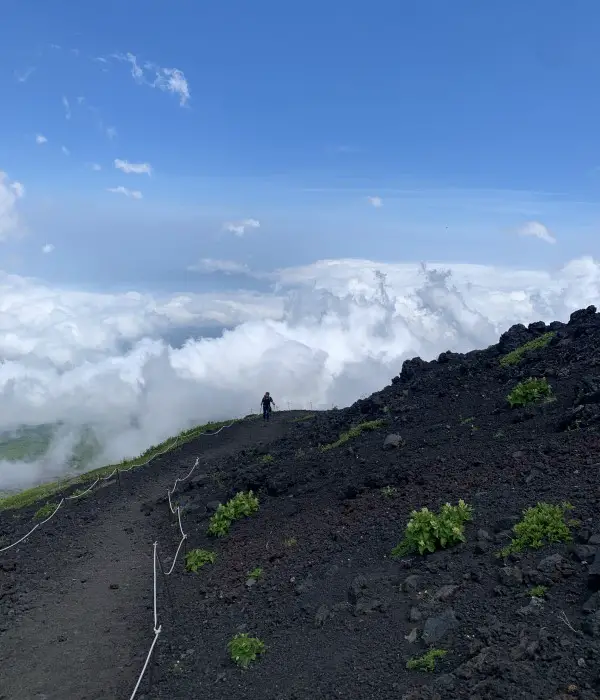 Climbing Mount Fuji without crowds